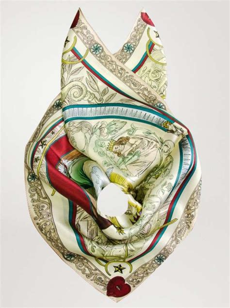 gucci personalised scarf
